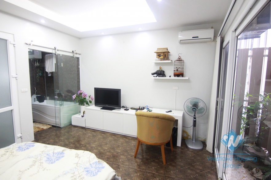 A Nice and bright house for rent in Ba Dinh, Ha Noi