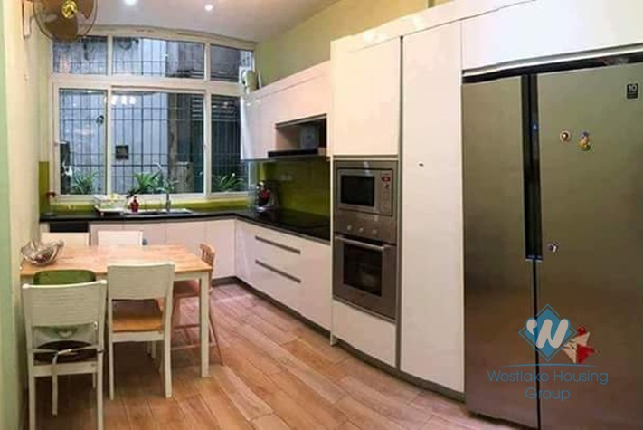 3 bedrooms house for rent near Lotte Tower.