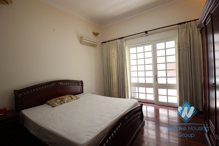 Nice house with 4 bedrooms and car parking space for rent in Ba Dinh