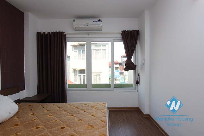 One bedroom apartment in Xuan dieu st, Tay Ho district for rent