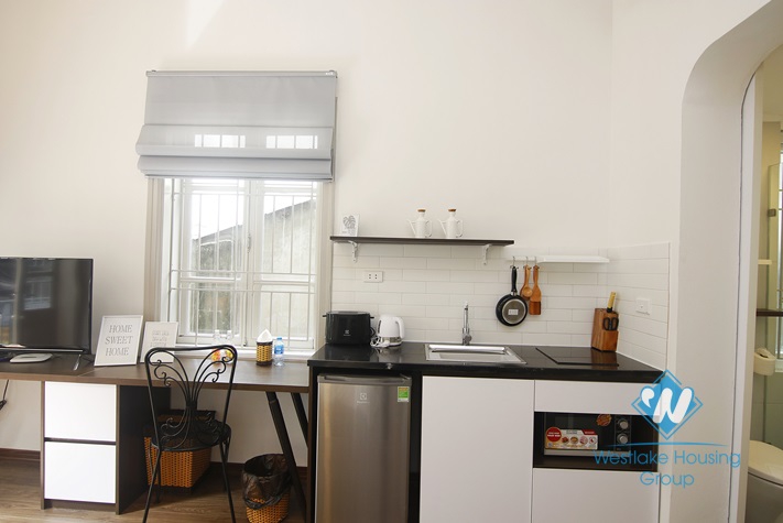 Bright studio with balcony for rent in Thanh Mien st, Dong Da district.