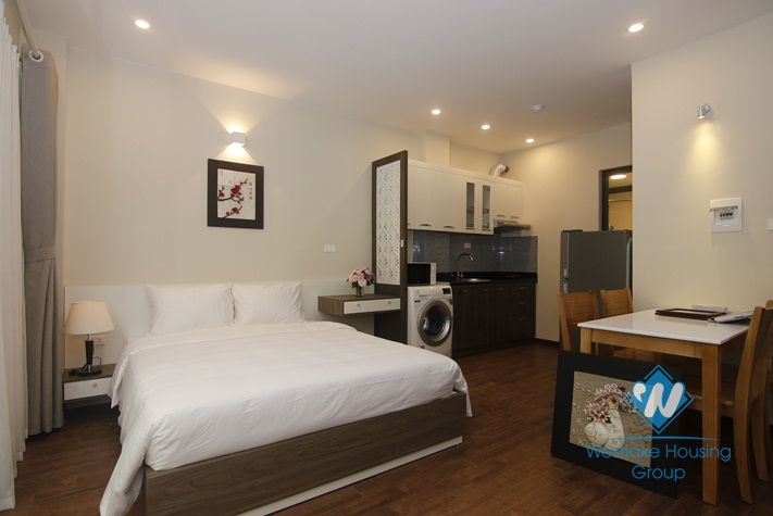 A modern designed apartment with balcony for rent in Doi Can, Ba Dinh