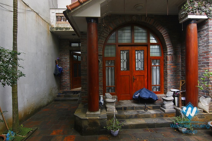A three-bedroom house with a yard on Thuy Khue street, Ba Dinh