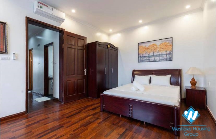 1 nice bedroom apartment for rent in Hoan Kiem district,