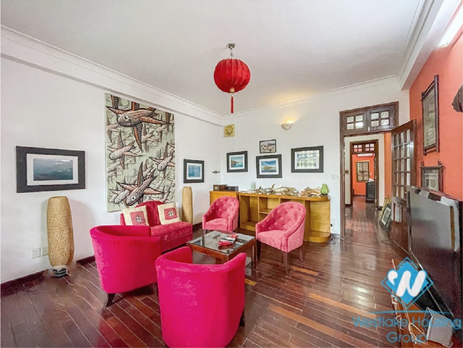 A beautiful house with nice view for rent in Tay Ho, Ha Noi