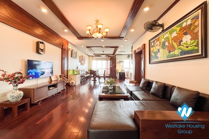Duplex apartment for rent in Truc bach area, Ba Dinh district 