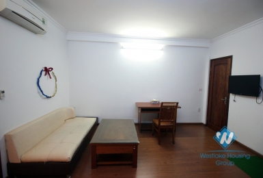 Budget apartment for lease in Tran Quoc Hoan, Ha Noi