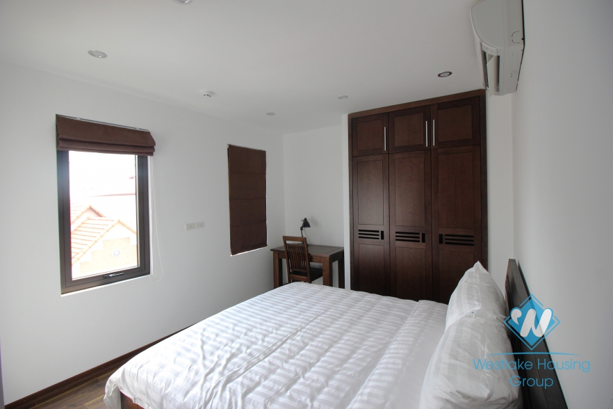 High quality, 02 bedrooms apartment for rent in Cau Giay District, Hanoi