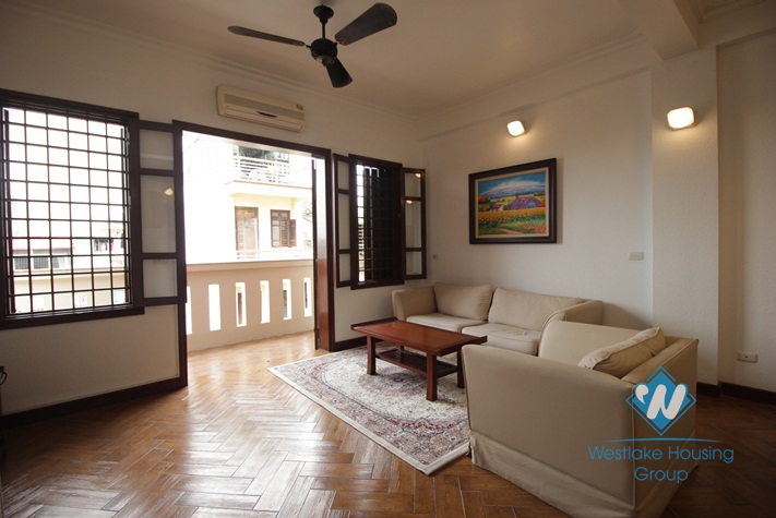 Newly renovated apartment for rent in Truc Bach island, Ba Dinh