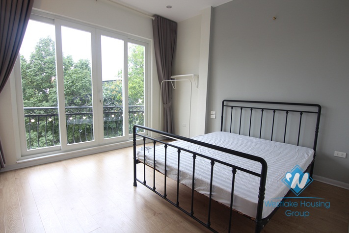 Nice 5 rooms house for rent in Ba Dinh district