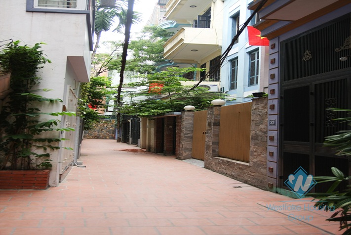 Good house for rent in Kim Ma, Ba Dinh, Ha Noi
