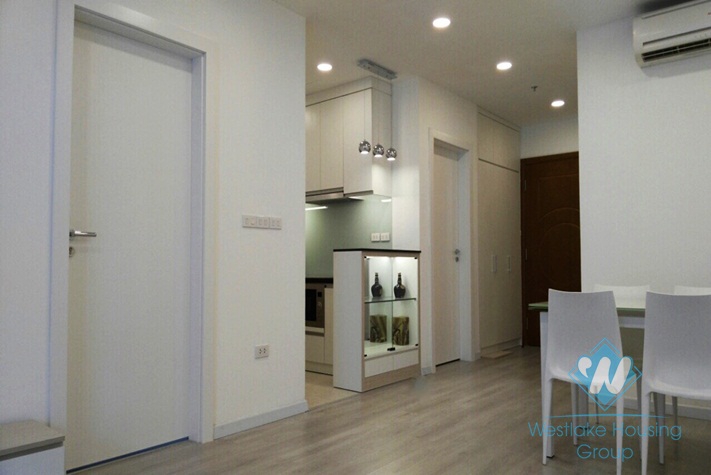 Modern 02 bedrooms apartment for rent in Vinhomes Nguyen Chi Thanh, Hanoi.