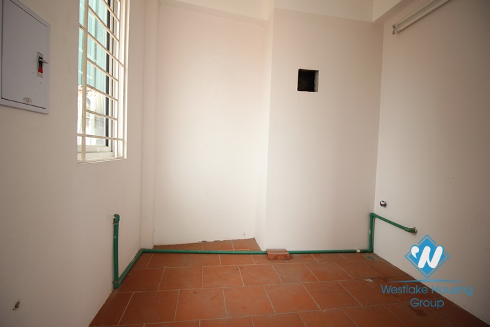 Office available for lease in Tay Ho district, Hanoi