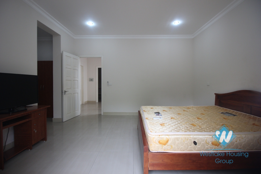 Furnished 04 bedrooms villa for rent in Ciputra