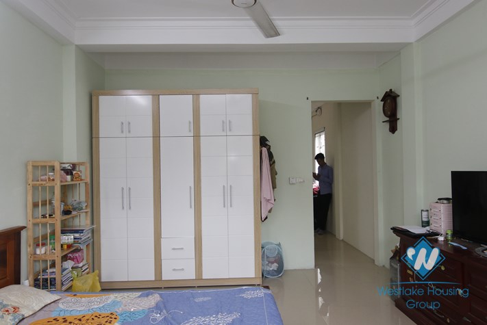 4 bedrooms house for rent in Doi Can st, Ba Dinh district, Hanoi