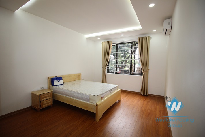 Brandnew 03 bedrooms house for rent in Dang Thai Mai area.