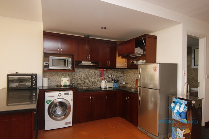 A nice reasonable price 2 bedroom apartment for rent in Dong Da District