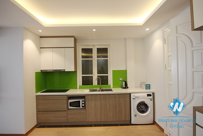 Quality Studio apartment for rent in the heart of Truc Bach area, Ba Dinh District 