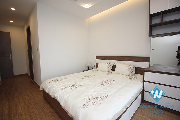 Luxury and modern apartment for rent in Vinhome Metropolis, Ba Dinh District 