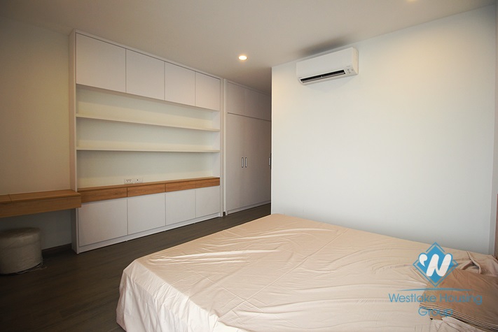 Brand new three bedrooms apartment for retn in FLC building, Cau Giay, Ha Noi