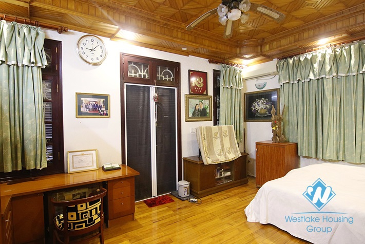 Big 5 bedrooms house for rent in Thuy Khue, Ba Dinh