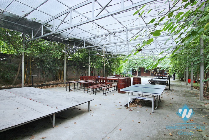 Lake view bar and restaurant for rent in Quang Ba, Tay Ho