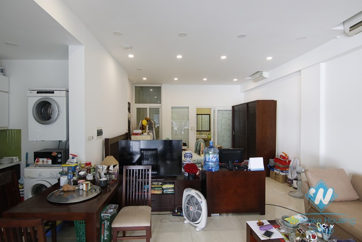 Lake view office for rent in Truc Bach area, Ba Dinh, Ha Noi