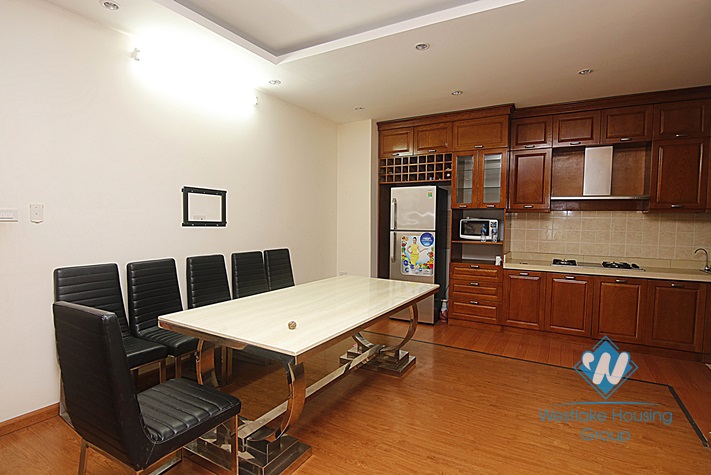 Spacious three bedrooms apartment for rent in Tran Duy Hung, Cau Giay