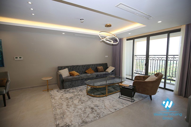Luxury furnished 3-bedroom apartment with lake view for rent at D 'Leroi Soleil, West Lake