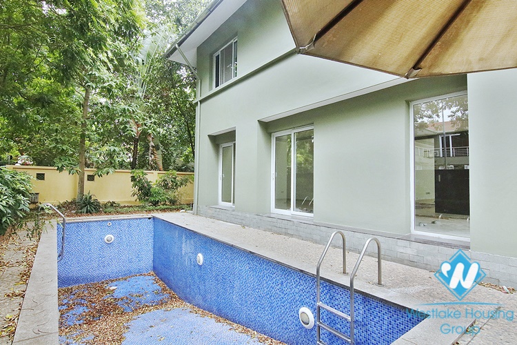Large garden villa of 720 sqm with swimming pool for rent in Tay Ho,