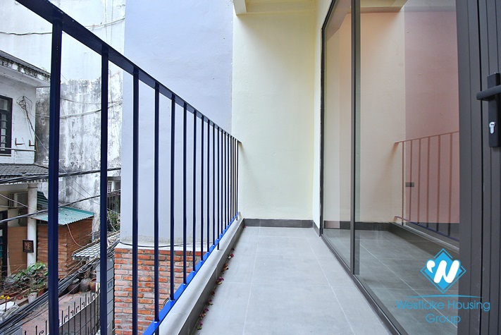 Renovated 3 bedrooms house for rent in Tu Hoa street, Tay Ho