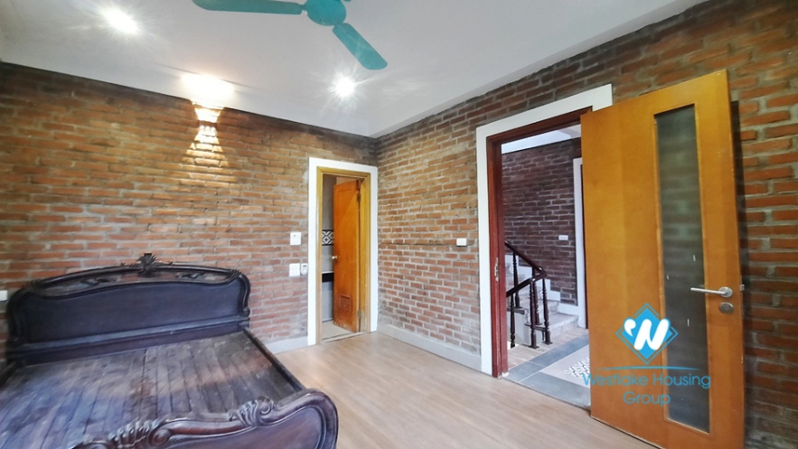 House with garden for rent in Ngoc Thuy Ward, Long Bien District