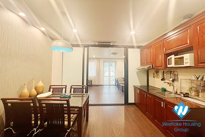 Cute apartment for rent in Truc Bach lake, Ba Dinh, Hanoi 