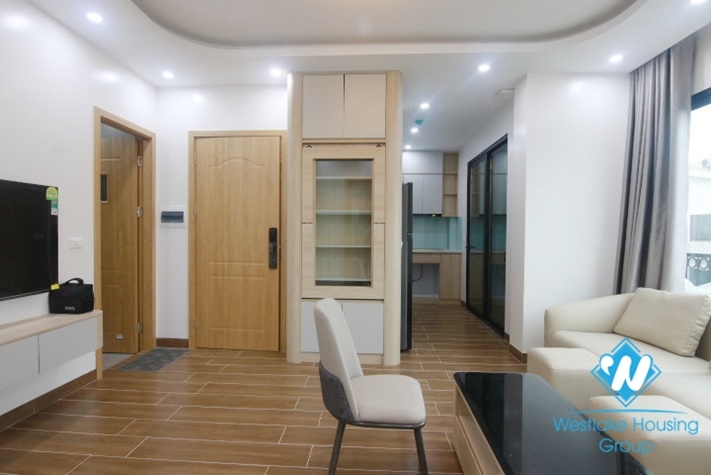 A brand new 2 bedroom apartment for rent in Ngoc Thuy st, Long Bien district.