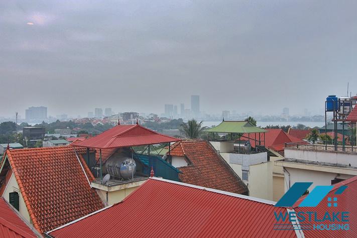 Căn Hộ 2 Phòng Ngủ 2 Phòng Tắm Cho Thuê Trên Phố Đặng Thai Mai