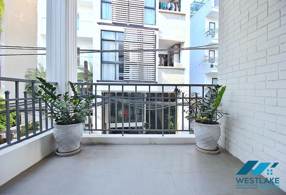 Coner 5 bedrooms house for rent in Dang Thai Mai st, Tay Ho