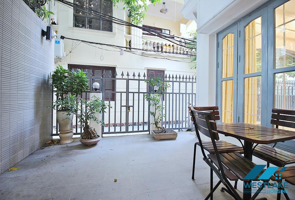 Coner 5 bedrooms house for rent in Dang Thai Mai st, Tay Ho