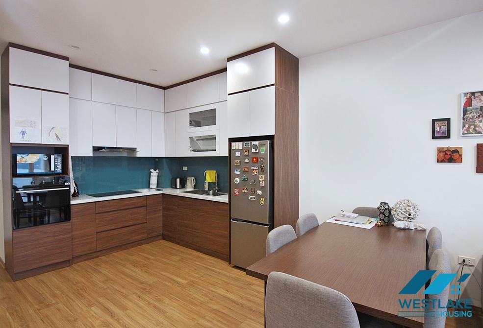 Lake view and bright 2 bedrooms apartment for rent in Vu Mien area, Tay Ho