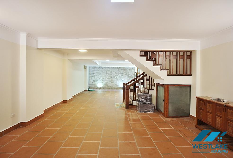 Morden four bedrooms house for rent in Xom Chua, Dang Thai Mai area, Tay Ho