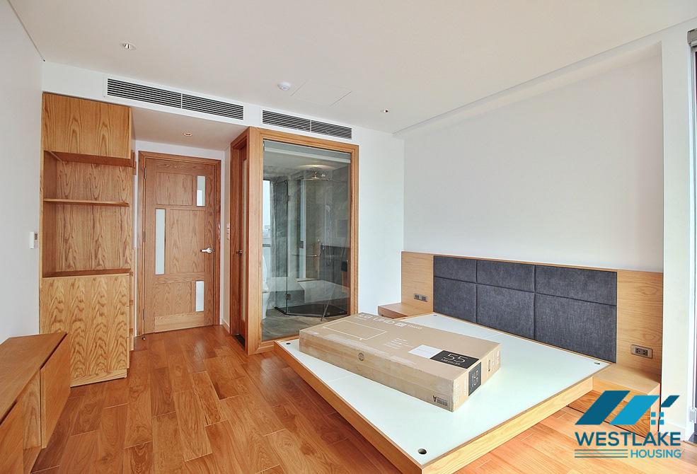 Căn Hộ Cao Cấp 2 phòng ngủ  Mới Có Ban Công Rộng View Hồ Cho Thuê Tại Âu Cơ Tây Hồ, Hà Nội