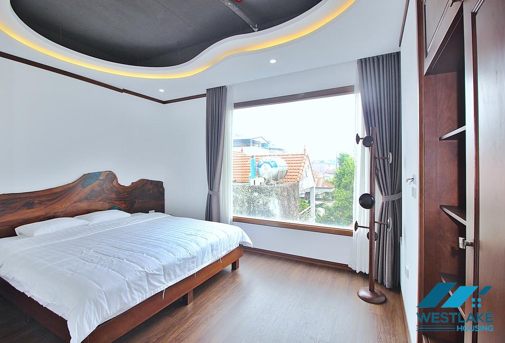 Brand new 4 bedroom apartment with big balcony and lake view in Tay ho, Ha Noi
