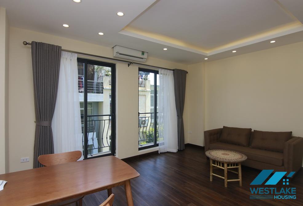 Cho thuê căn hộ 1 phòng ngủ tại phố Ngũ Xá Trúc Bạch