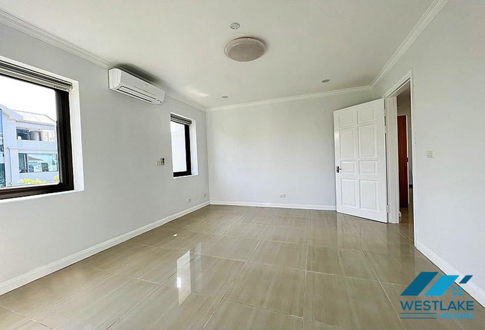 A spacious corner house for rent in Ciputra T Block, Ciputra, Ha Noi