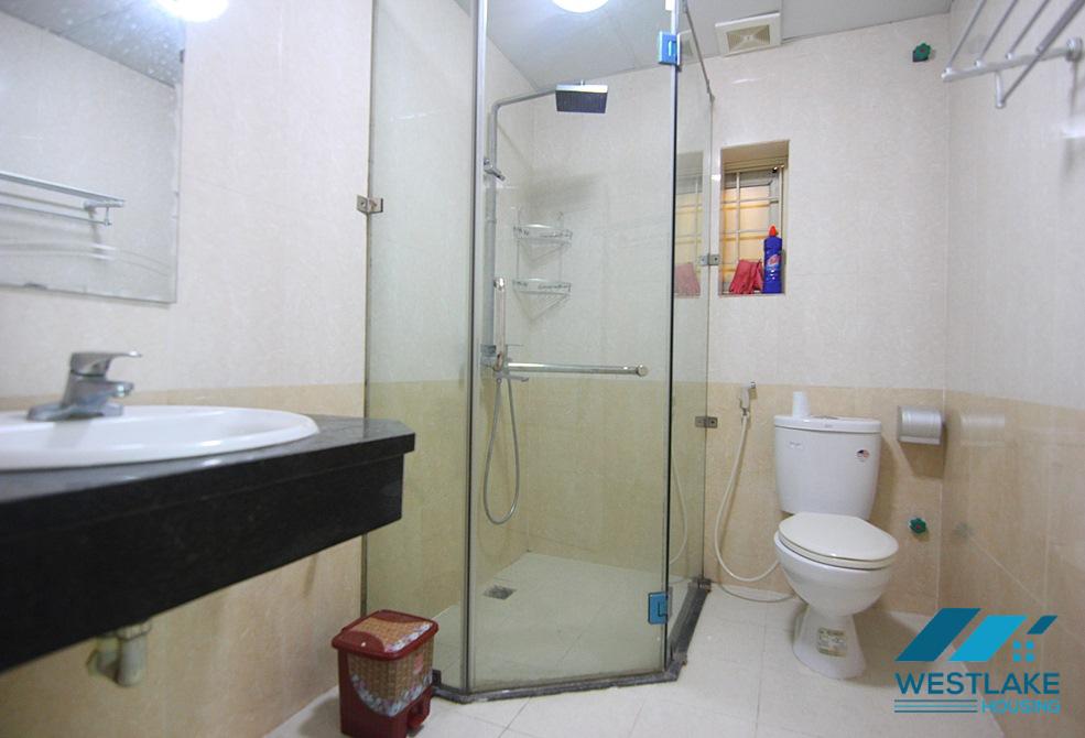 Cho Thuê Nhà 4 Phòng Ngủ Trên Đường Đặng Thai Mai, Quận Tây Hồ, Hà Nội