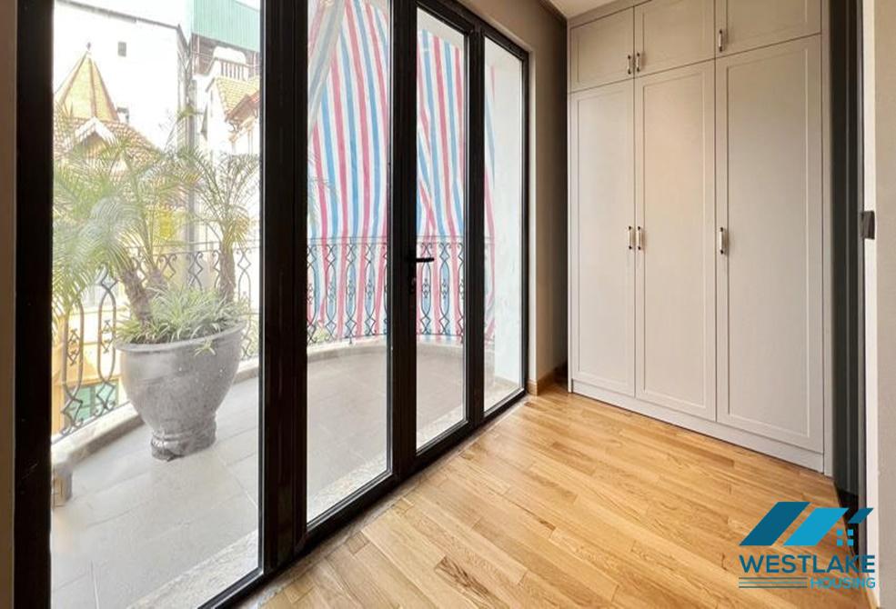 Brand new 2 bedrooms apartment for rent in To Ngoc Van st, Tay Ho