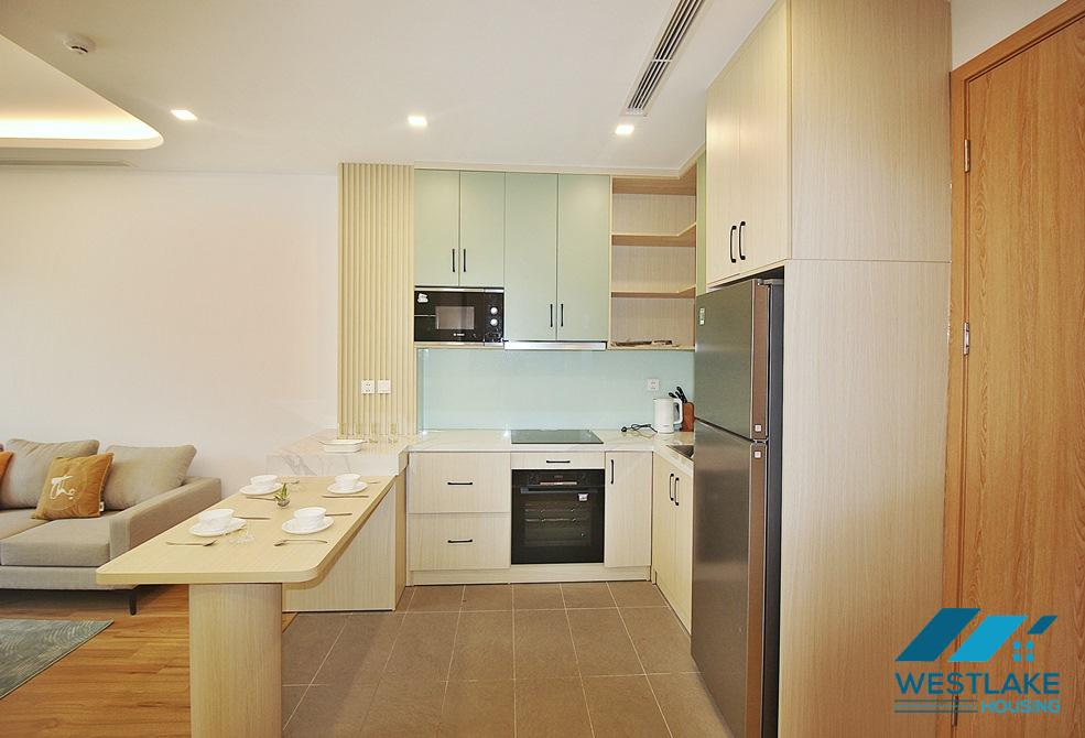 Căn Hộ 2 Phòng Ngủ Mới Đẹp Hiện Đại Cho Thuê Tại  Xuân Diệu, Tây Hồ Hà Nội