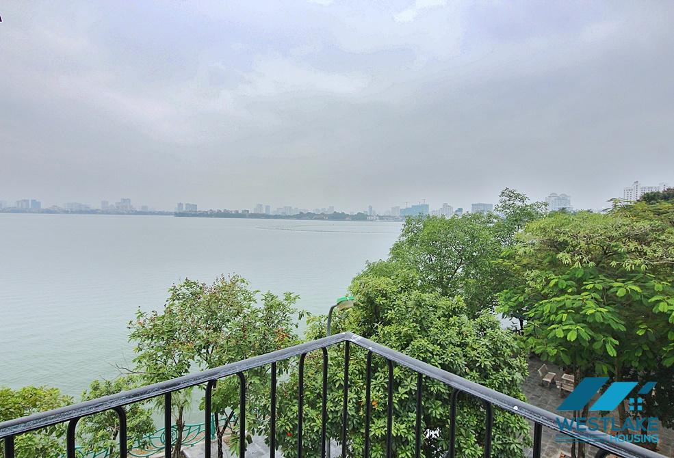 Brand new 1 bedroom apartment with lake view in Tay ho, Ha noi