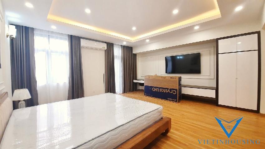 Nhà cho thuê tại Vinhome Harmony Long Bien