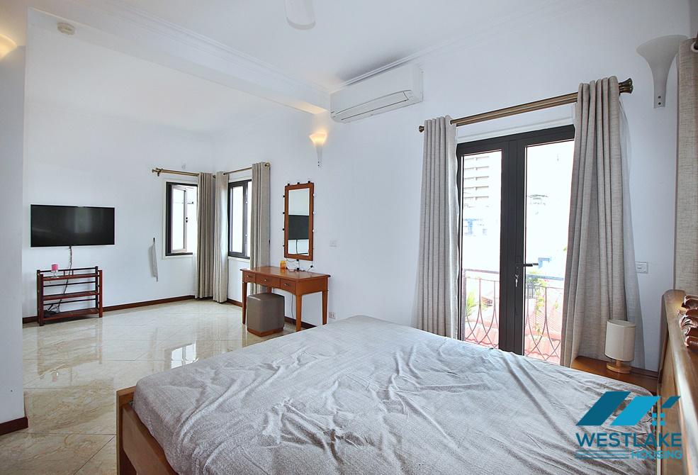 Spacious 03-bedroom apartment for rent on Dang Thai Mai Street, Tay Ho District, Hanoi