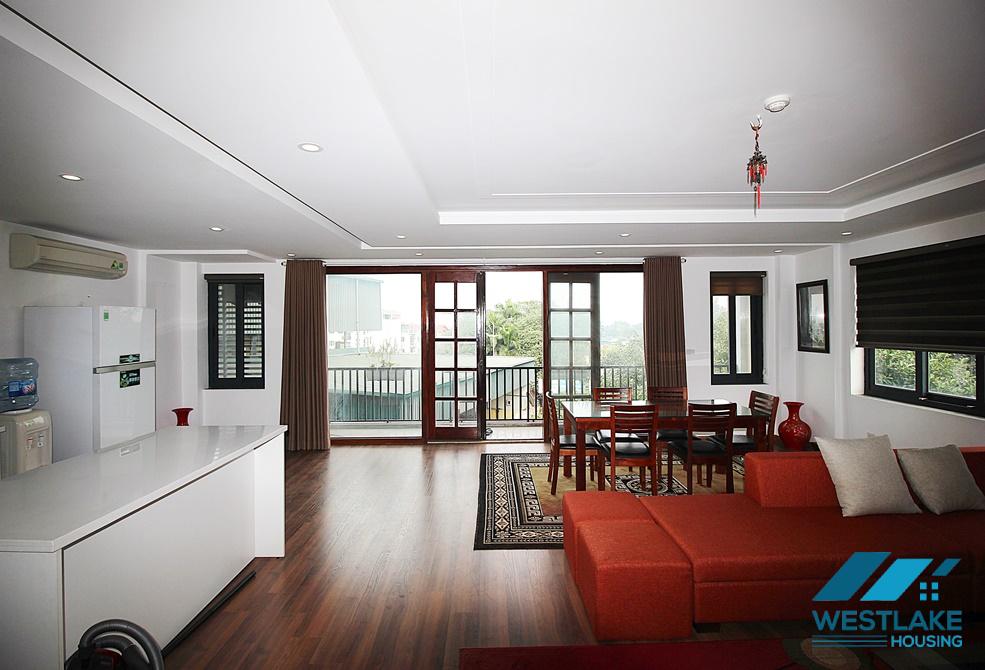 Big size 03 apartment for rent in Xuan Dieu st, Tay Ho District